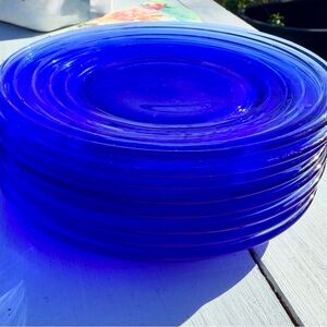 “Moderntone" or "Wedding Band" pattern produced by the Hazel-Atlas Set 6 BUT....